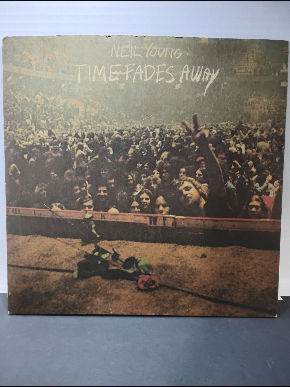 Neil Young - Time Fades Away LP (1973) VG++/VG+   w/poster.